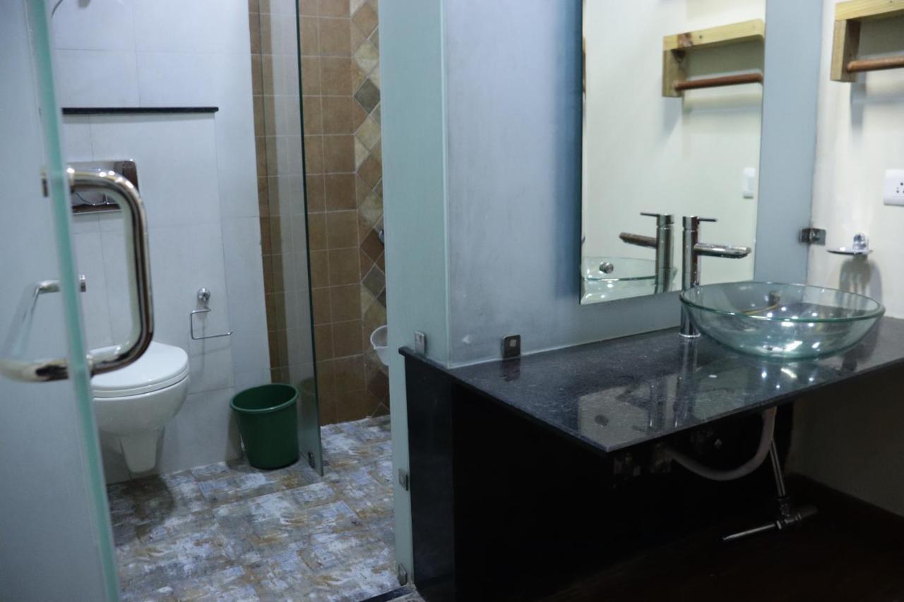 Wildleaf Kasauli Valley Homz Bed & Breakfast Exterior photo