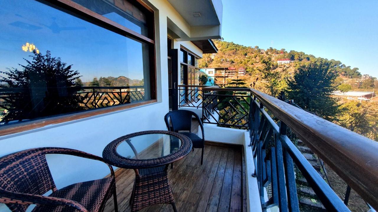 Wildleaf Kasauli Valley Homz Bed & Breakfast Exterior photo